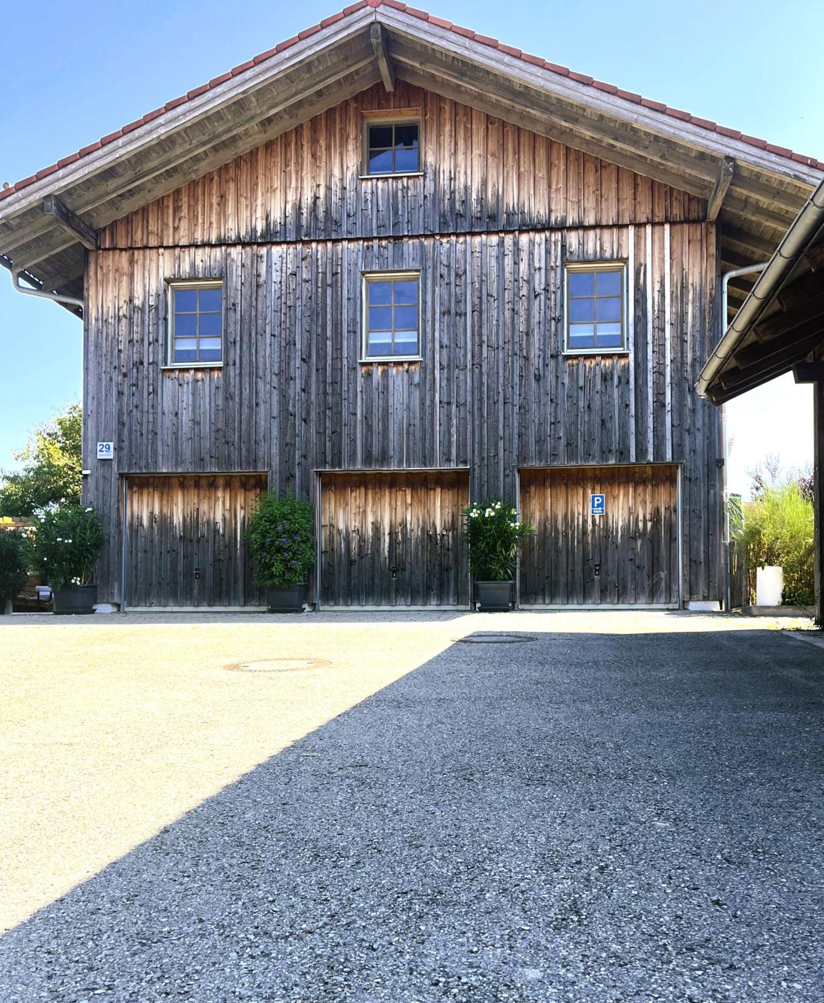 Apartment Wohlfuehlplatzl - Urgemuetlich & Ruhig Vogtareuth エクステリア 写真