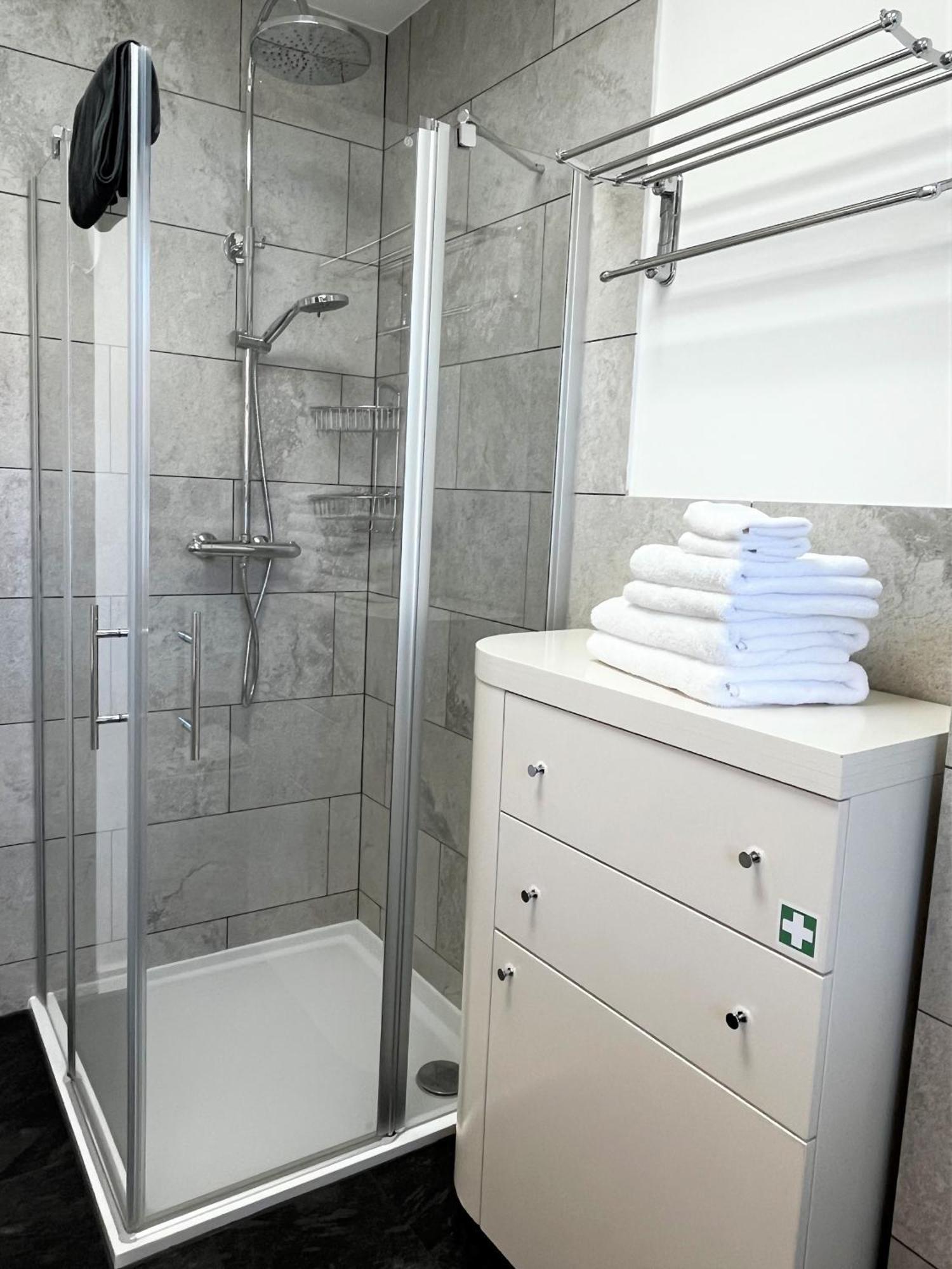 Apartment Wohlfuehlplatzl - Urgemuetlich & Ruhig Vogtareuth エクステリア 写真