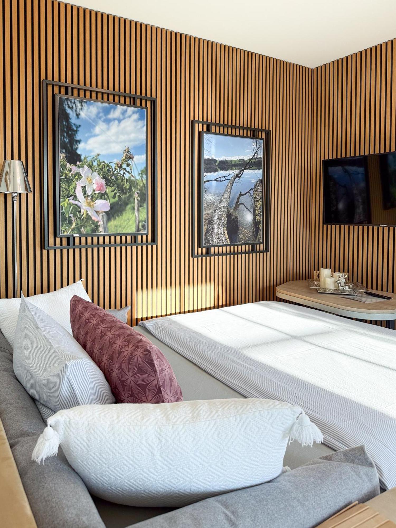 Apartment Wohlfuehlplatzl - Urgemuetlich & Ruhig Vogtareuth エクステリア 写真
